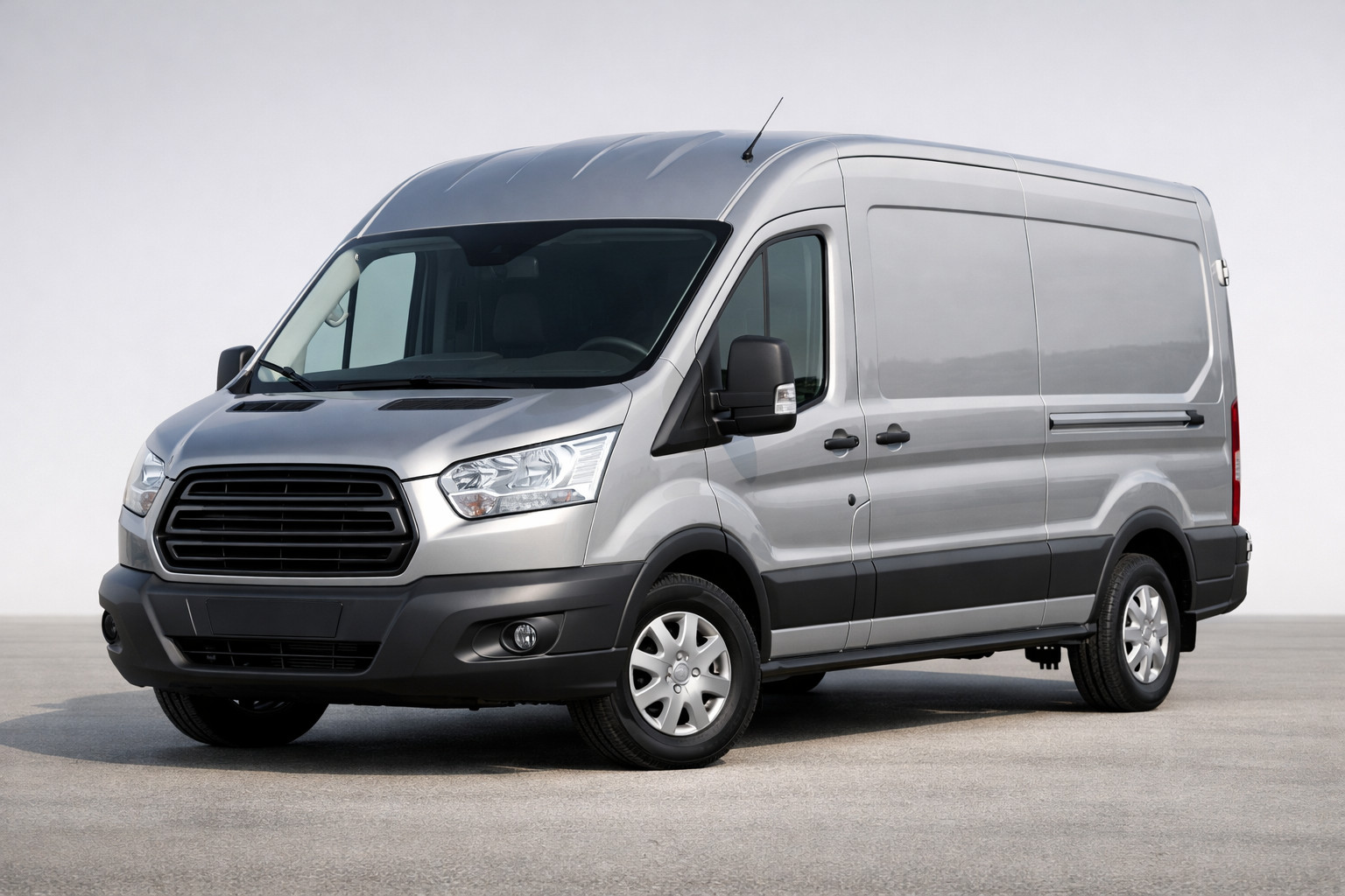 Ford Transit 2014–: testul unui van modern pentru afaceri si calatorii