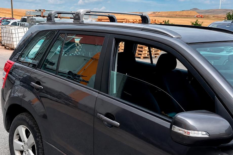 Suzuki Grand Vitara 2005-2017 Bare portbagaj (transversale) pentru puncte de prindere originale Ecem V3 (2 buc) Foto 8