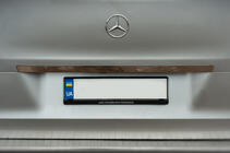 Mercedes Vito/V-class W447 2014- Ornament lat din inox deasupra numarului de inmatriculare foto 1