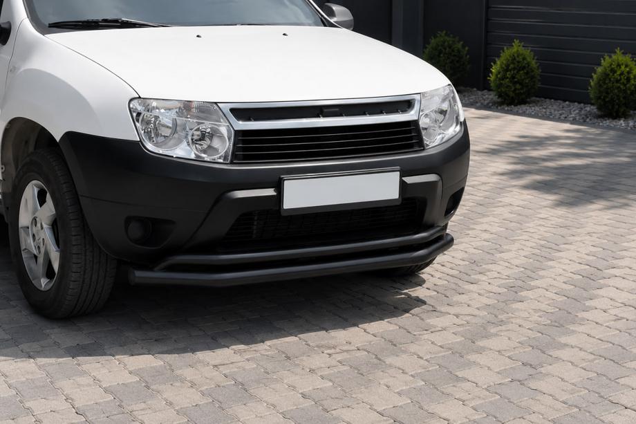 Renault Duster 2008–2017 Bull bar fata ST017 Black (inox) Image