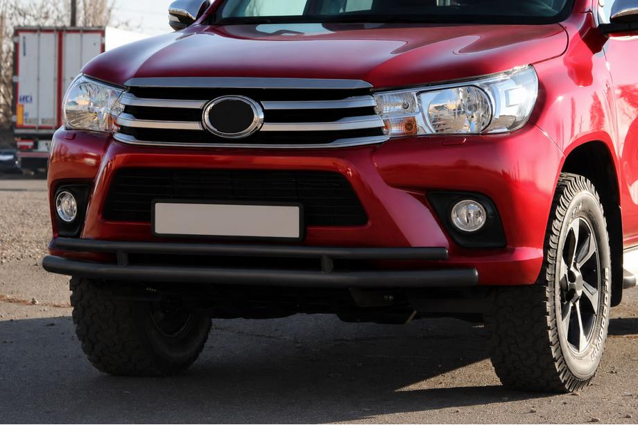 Toyota Hilux 2015- Bullbar fata ST018 Black (inox) Foto 4
