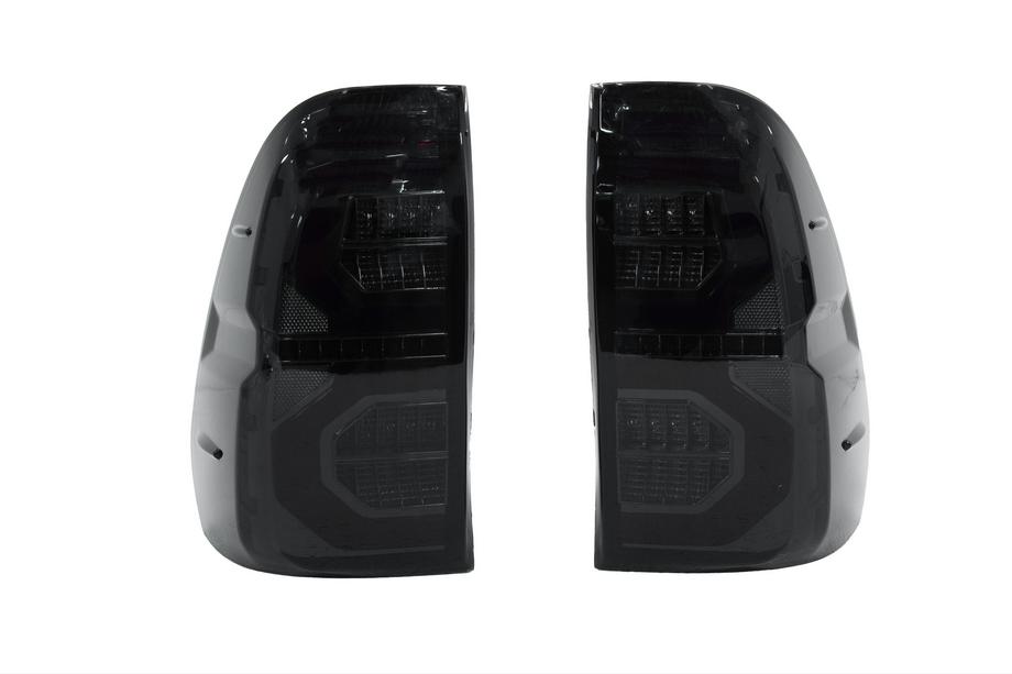 Toyota Hilux 2015- Stopuri spate V3 (2 buc.) Image
