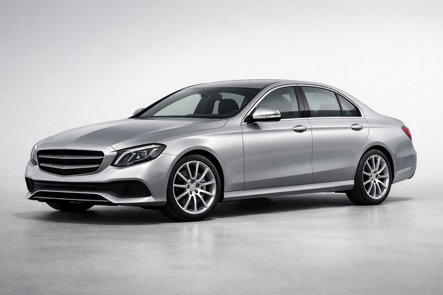 Mercedes-Benz E-Class (W213) test: sedan business, generatia a 5-a, fara emfaza