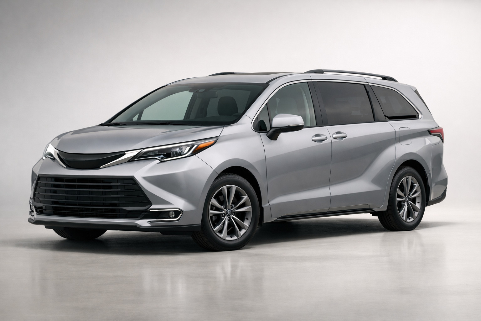 Test Toyota Sienna (generatia a 4-a): un minivan modern pentru familie