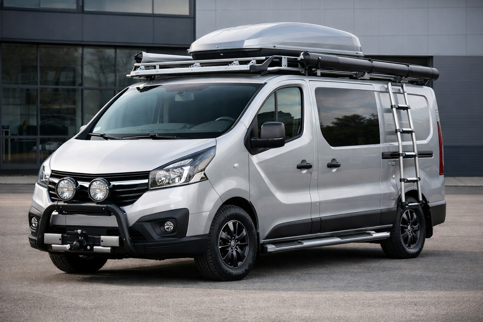 Pachet de modificari Opel Vivaro pentru interurban si livrari