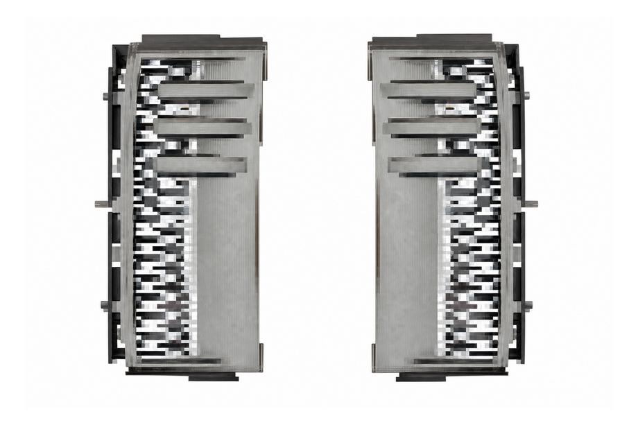 Range Rover III L322 2002-2012 Grila ventilatie aripa (2010-2012) Image