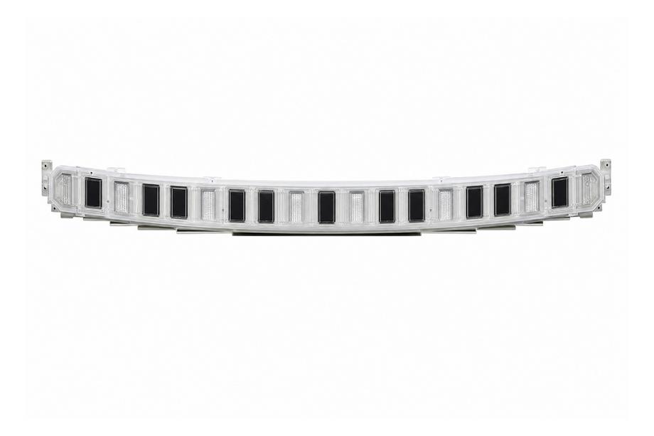 Land Rover Discovery III 2004–2009 Ornament aluminiu capac portbagaj (2014) Foto 1