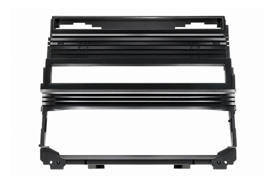 Land Rover Defender 2019- Deflector superior radiator Image