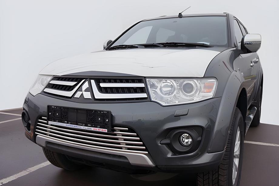 Mitsubishi Pajero Sport 2008-2015 Protectie Grila Fata Foto 1