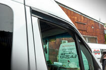 Volkswagen Crafter 2006-2016 Deflectoare Geamuri (2 buc, Sunplex Sport) foto 8