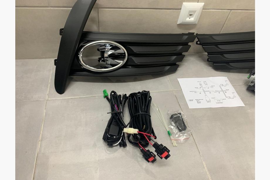 Toyota Corolla 2013-2019 Proiectoare Ceata 2017-2019 (Halogen) Foto 2