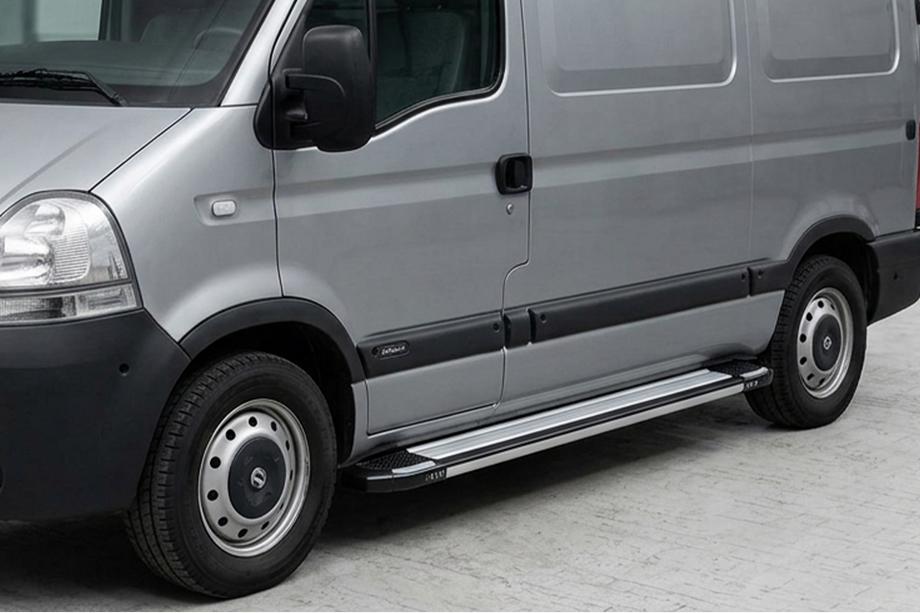 Nissan Interstar 2002-2010 Praguri Laterale Rainbow (2 buc, Aluminiu) Image