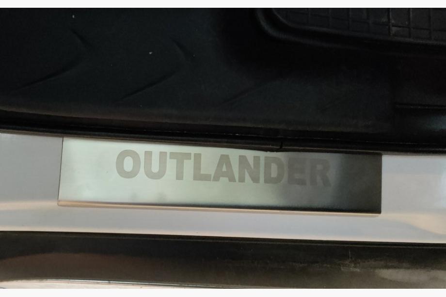 Mitsubishi Outlander 2006-2012 Praguri Carmos (4 buc, inox) Foto 2