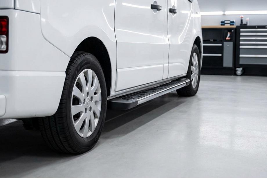 Renault Trafic 2015- Praguri Laterale RedLine V1 (2 buc, Aluminiu) Image