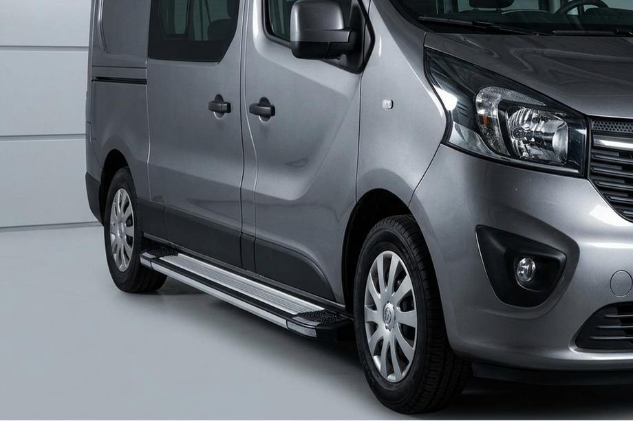 Renault Trafic 2015- Praguri Laterale Rainbow (2 buc, Aluminiu) Image