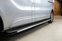 Renault Trafic 2015- Praguri Laterale Maya (2 buc, Aluminiu) Ampatament Scurt foto 1