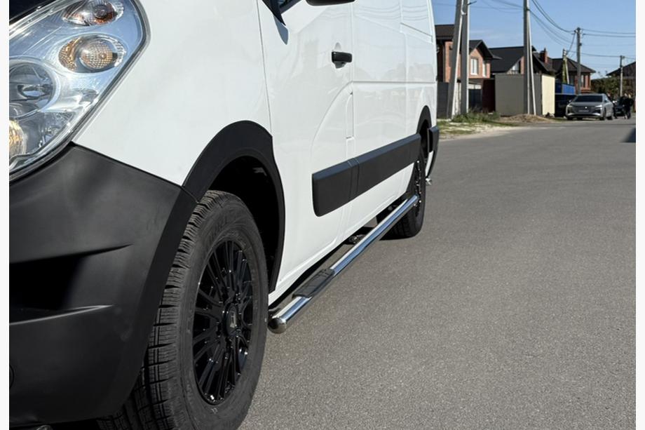 Nissan NV400 2010-2024 Tevi Laterale BB002 (2 buc, Inox) Ampatament Scurt Foto 4
