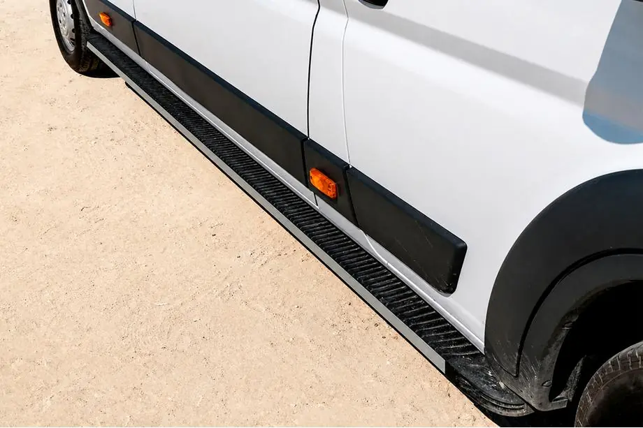 Fiat Ducato 2006-2025 Praguri Laterale Maya (2 buc, Aluminiu) Image