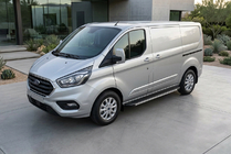 Ford Custom 2013-2022 Praguri Laterale Maya (2 buc, Aluminiu) foto 1