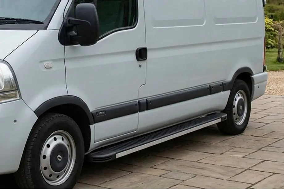 Nissan Interstar 2002-2010 Praguri Laterale Maya (2 buc, Aluminiu) Ampatament Mediu Image