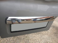 Renault Trafic 2015- Ornament inox deasupra placutei de inmatriculare foto 5