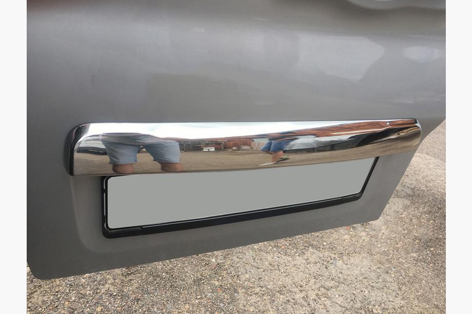 Fiat Talento 2016- Ornament cromat deasupra placutei de inmatriculare (inox) Foto 3