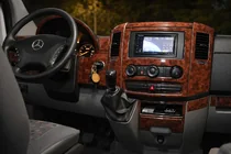 Mercedes Sprinter W906 2006–2018 Kit ornamente bord (Meric, 50 piese) Carbon foto 2