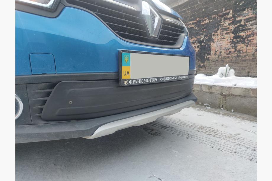 Renault Sandero 2013-2022 Capac inferior grila iarna (2013-2017) Foto 4