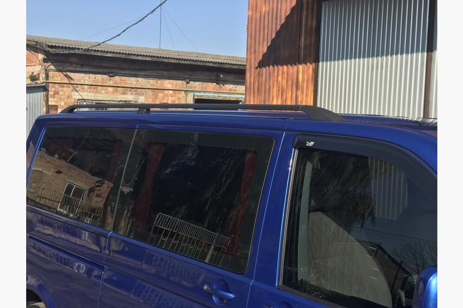 Volkswagen T5 2010-2015 Bare longitudinale negre Baza lunga, picioare din plastic Foto 6