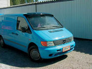Mercedes Vito W638 1996-2003 Viziera parbriz (negru lucios, 5mm) foto 4