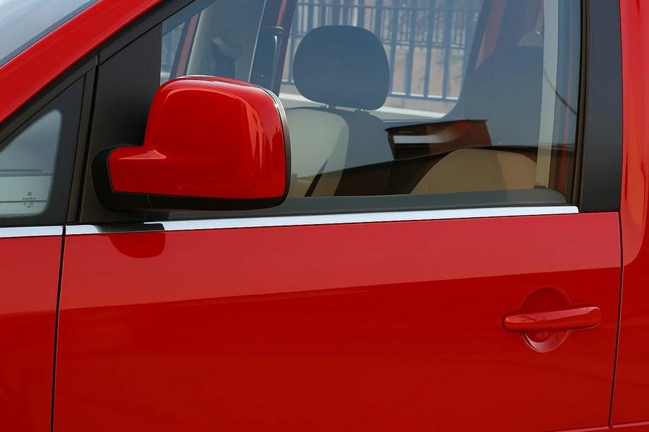 Volkswagen Caddy 2010-2015 Ornamente inferioare geam inox Foto 2