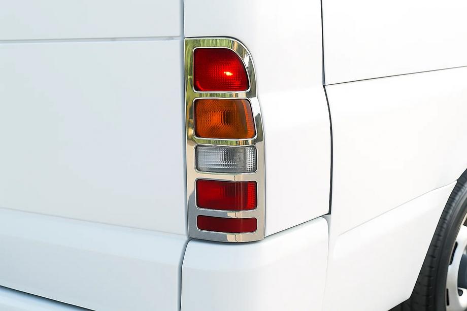 Ford Transit 2000–2014 Capace Stopuri (2 buc, Otel Inoxidabil) Image