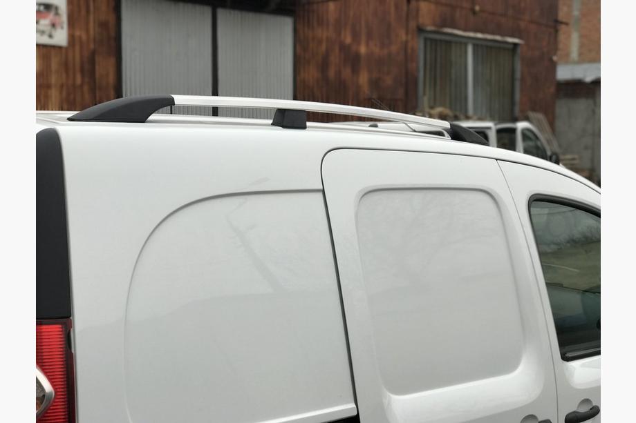 Renault Kangoo 2008–2020 Bare Longitudinale Crom Baza Maxi, Picioare din Plastic Foto 8