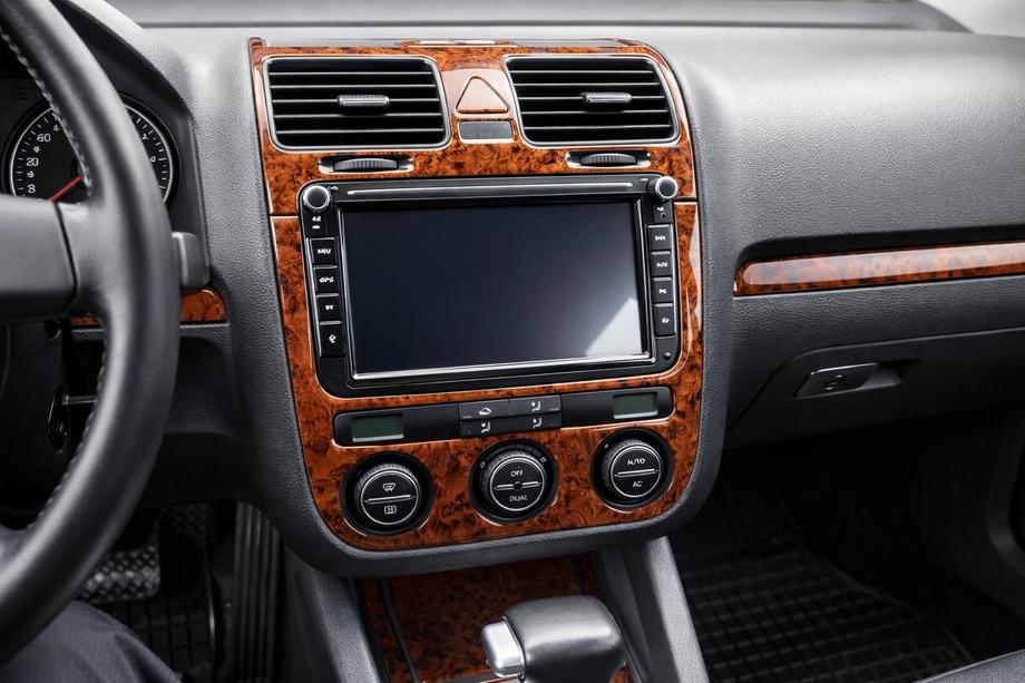 Volkswagen Golf 5 2003-2009 Capace Panou Bord Carbon Foto 16