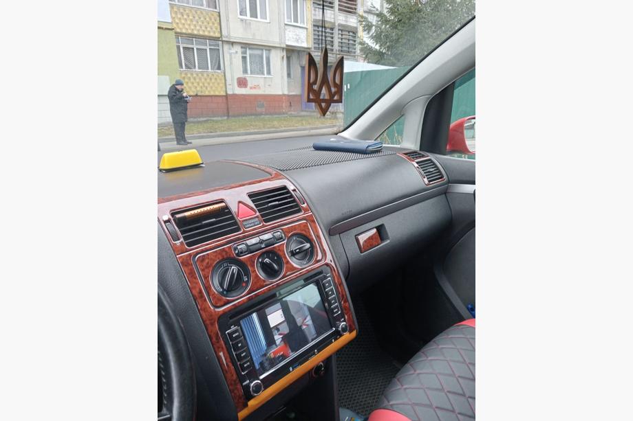 Volkswagen Touran 2003-2010 Capace Panou Bord Carbon Foto 8