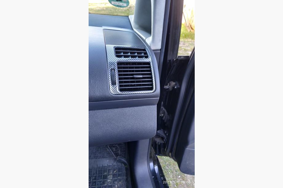 Volkswagen Touran 2003-2010 Capace Panou Bord Carbon Foto 16