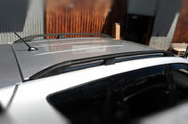 Toyota Rav 4 2006-2013 Bare Longitudinale Negre Turcesti Baza scurta, picioare din plastic foto 4