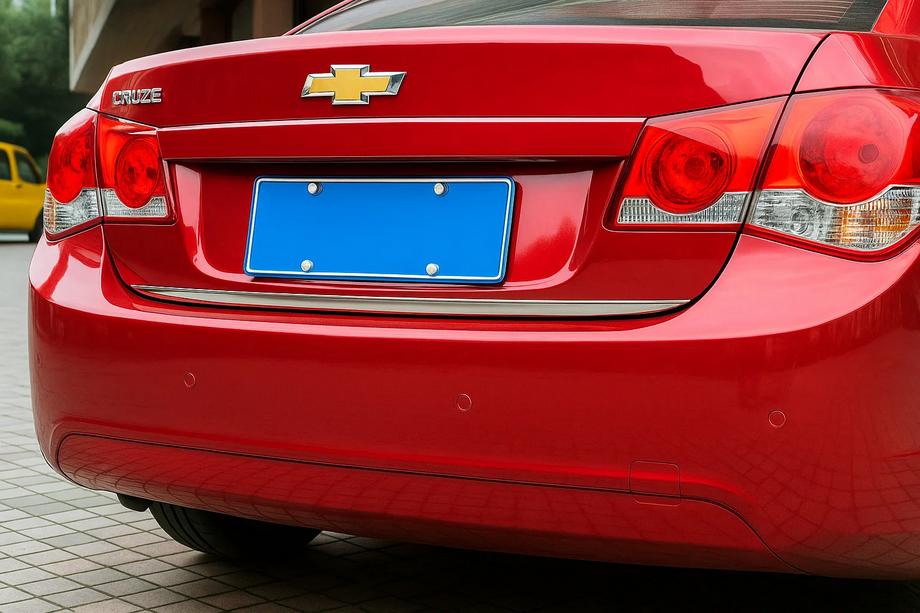 Chevrolet Cruze 2009–2015 Protectie prag portbagaj inox HB, Carmos - Otel Turcesc Foto 1