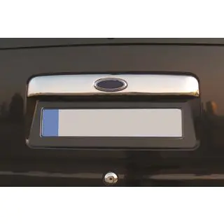 Ornament cromat deasupra placutei de inmatriculare (montaj pe original, cu loc pentru logo, inox) foto 1