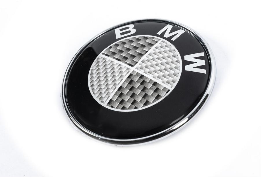 BMW 5 Series E34 1988-1995 Emblema carbon, Turcia (82mm) Image