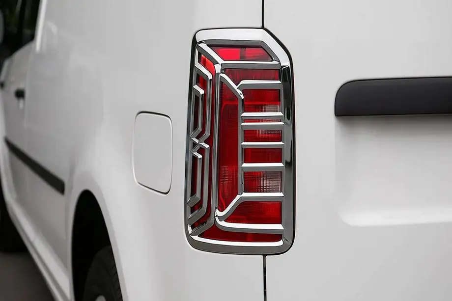 Volkswagen Caddy 2015-2020 Capace cromate pentru stopuri (2 buc, plastic) Image