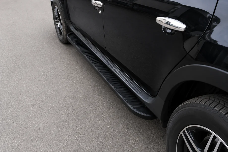 Renault Duster 2008–2017 Praguri Laterale Tayga Black (2 buc, Aluminiu) Image