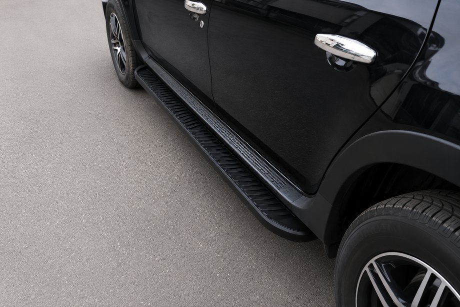 Dacia Duster 2008-2018 Praguri Laterale Tayga V1 Black (2 buc, Aluminiu) Image