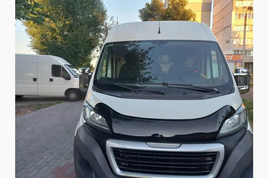 Peugeot Boxer 2006-2025 Deflector capota 2014+ (EuroCap) Image