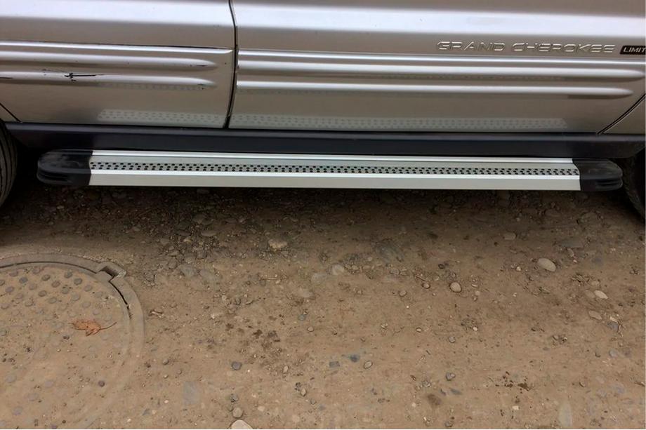 Jeep Grand Cherokee WK 2004-2010 Praguri Laterale Maya V2 (2 buc, Aluminiu) Foto 4