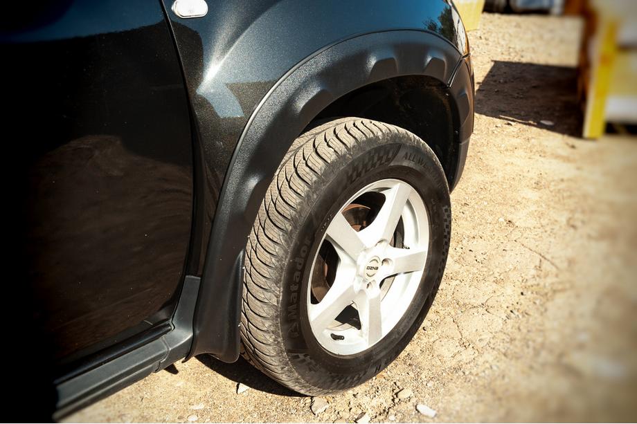 Dacia Duster 2008-2018 Extensii aripi cu margini (8 buc, plastic) Foto 8