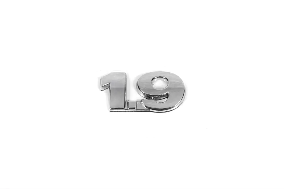 Volkswagen Golf 4 1997-2006 Emblema 1.9 (stil original) Image