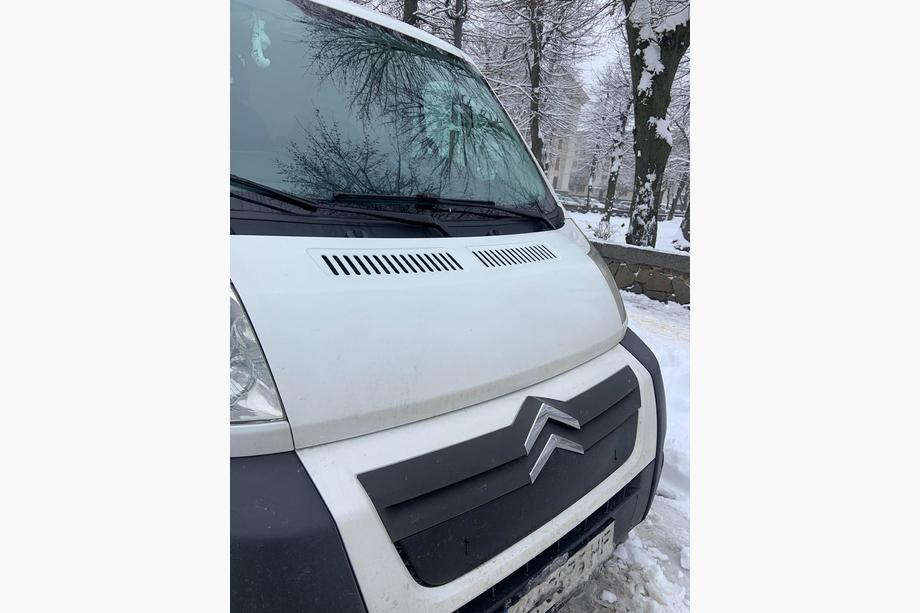 Citroen Jumper 2007-2025 Grila de iarna (2006-2014) Lucios Foto 5
