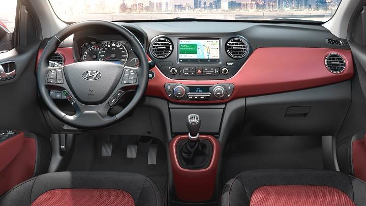 Review compact hatchback Hyundai i10