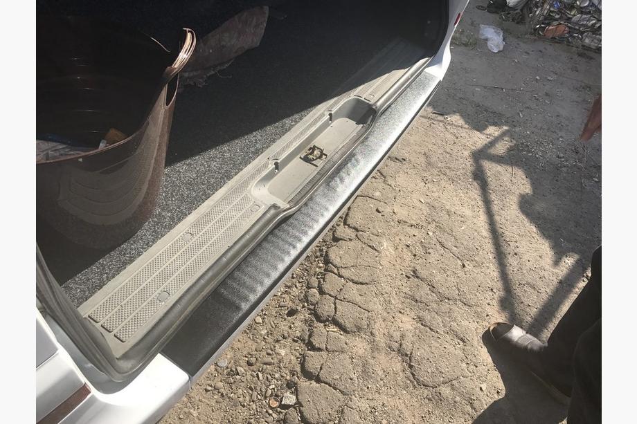 Mercedes Vito W639 2004-2014 Protectie bara spate cu margine (DDU, plastic) Mat Foto 6